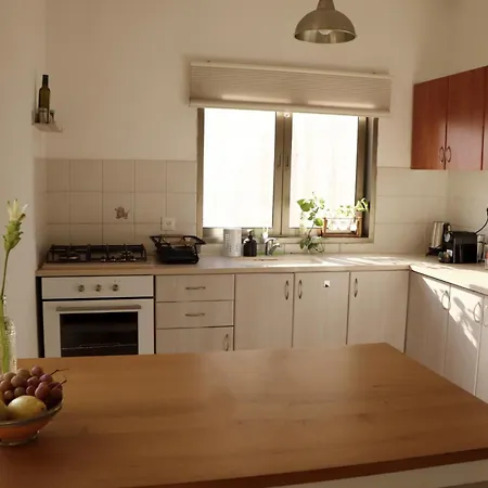 Beautiful 1 Bedroom Apartment Next To Hacarmel Market And The Royal Beach Tel Aviv-Jaffa Exterior foto