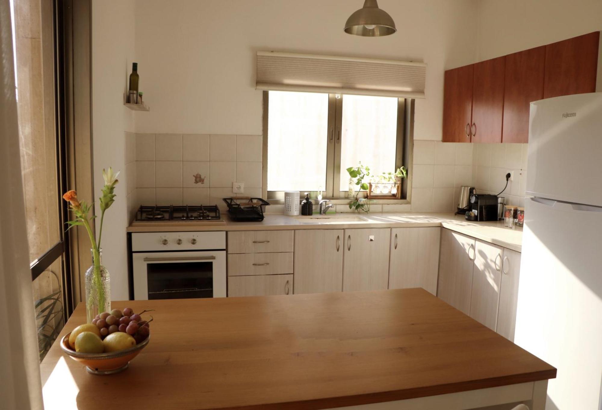 Apartment Beautiful 1 Bedroom Next To Hacarmel Market And The Royal Tel Aviv